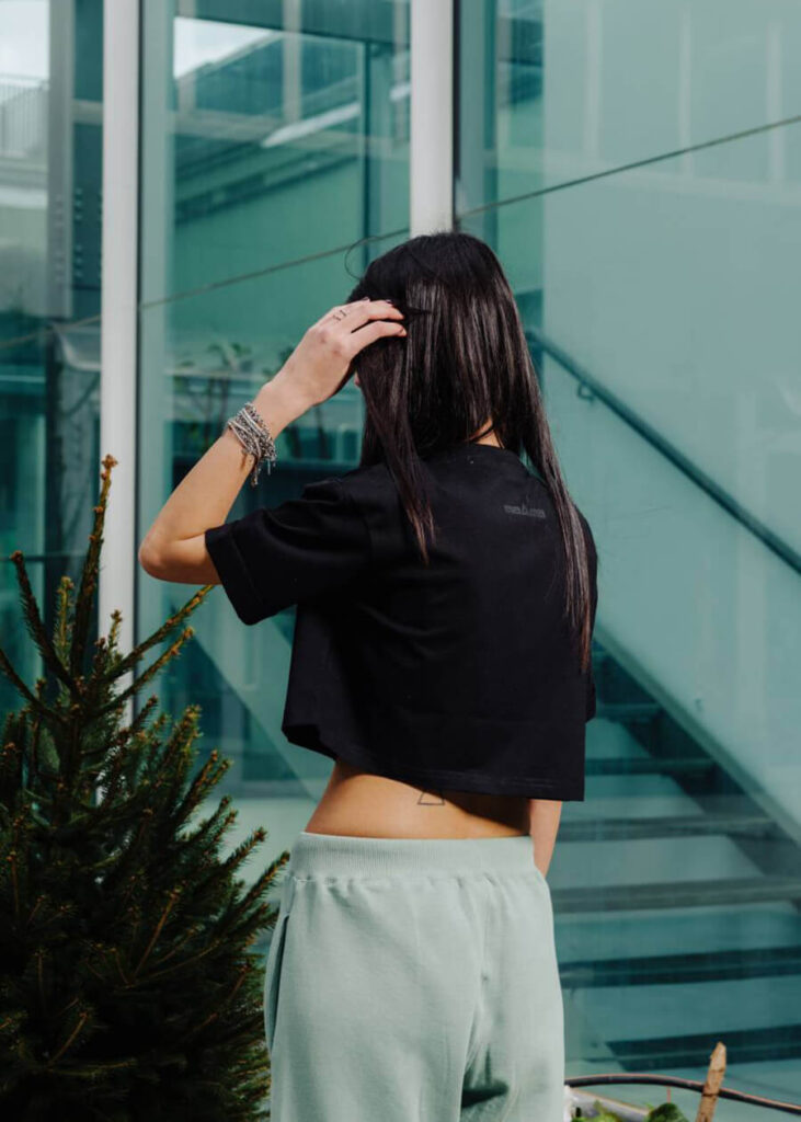 T-Shirt DONNA taglio cropped